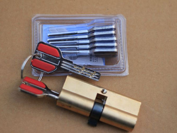 洛扎24小时上门开锁公司